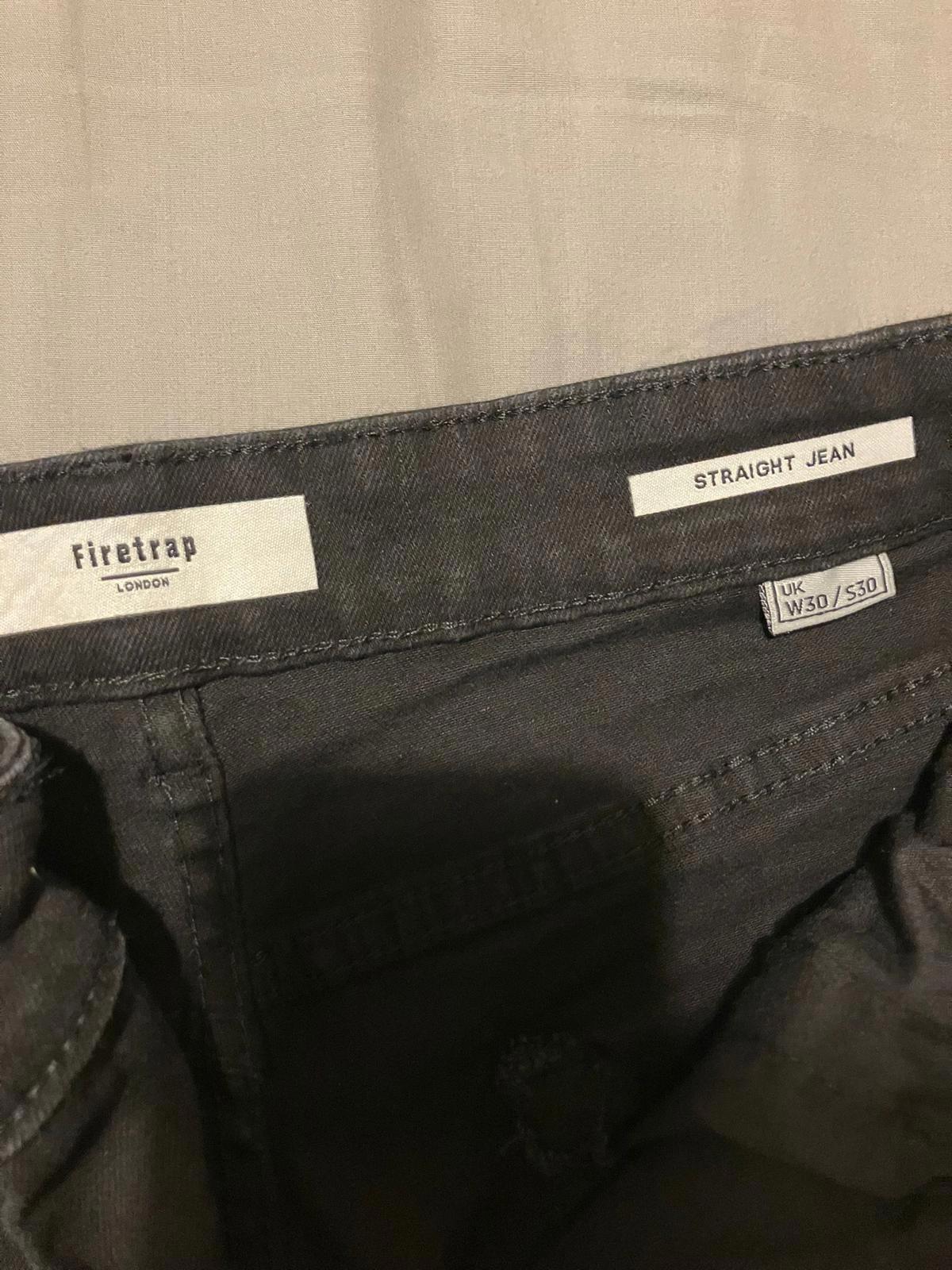 Black Men's Skinny Jeans - Classic and Comfortable