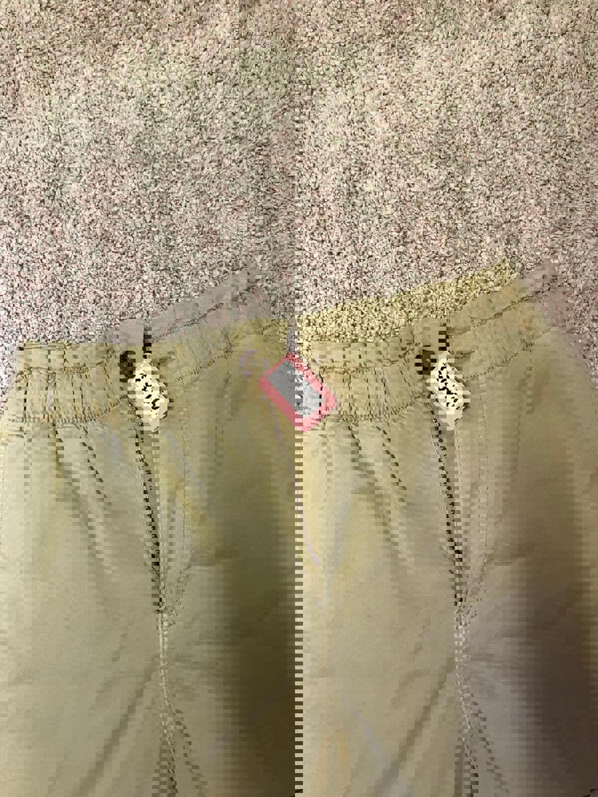Men's Khaki Elastic Waist Shorts - Size M