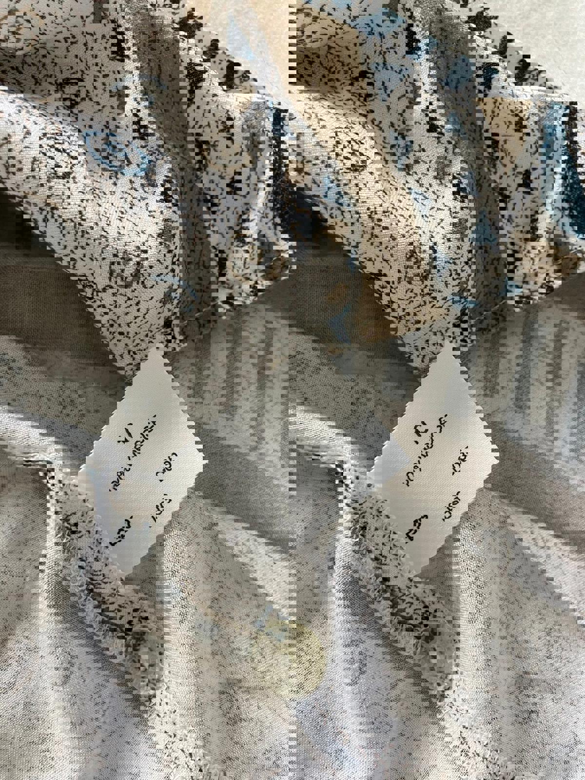 Lovely Women's Viscose Wrap Skirt with Unique Pattern