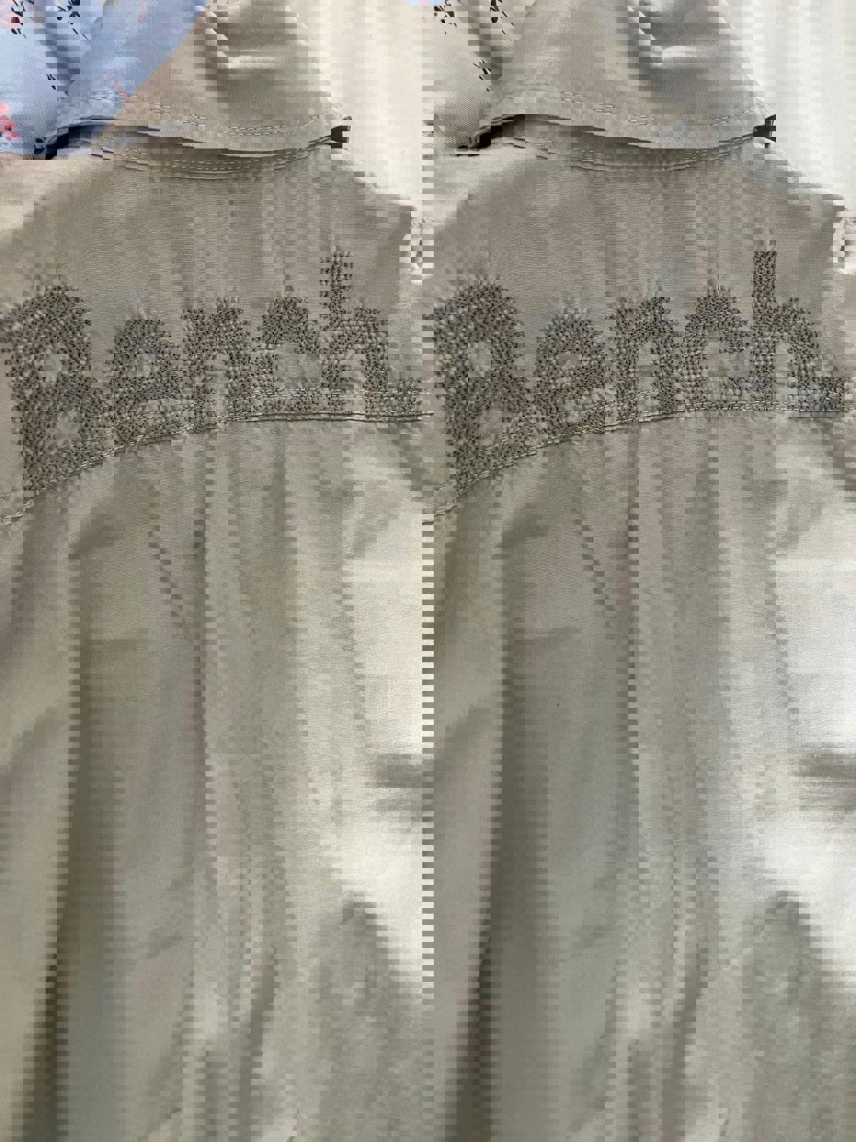 Bench. Men's Short Sleeve Button-Up Shirt - Size L