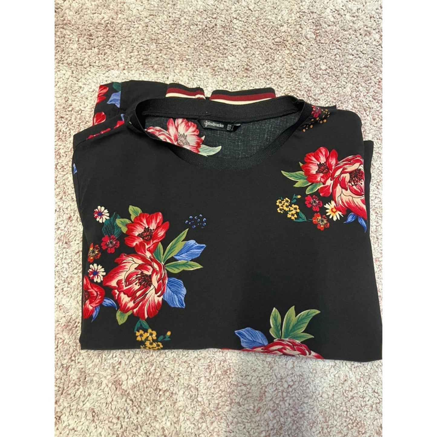 Stradivarius Black Floral Print Sweatshirt Large