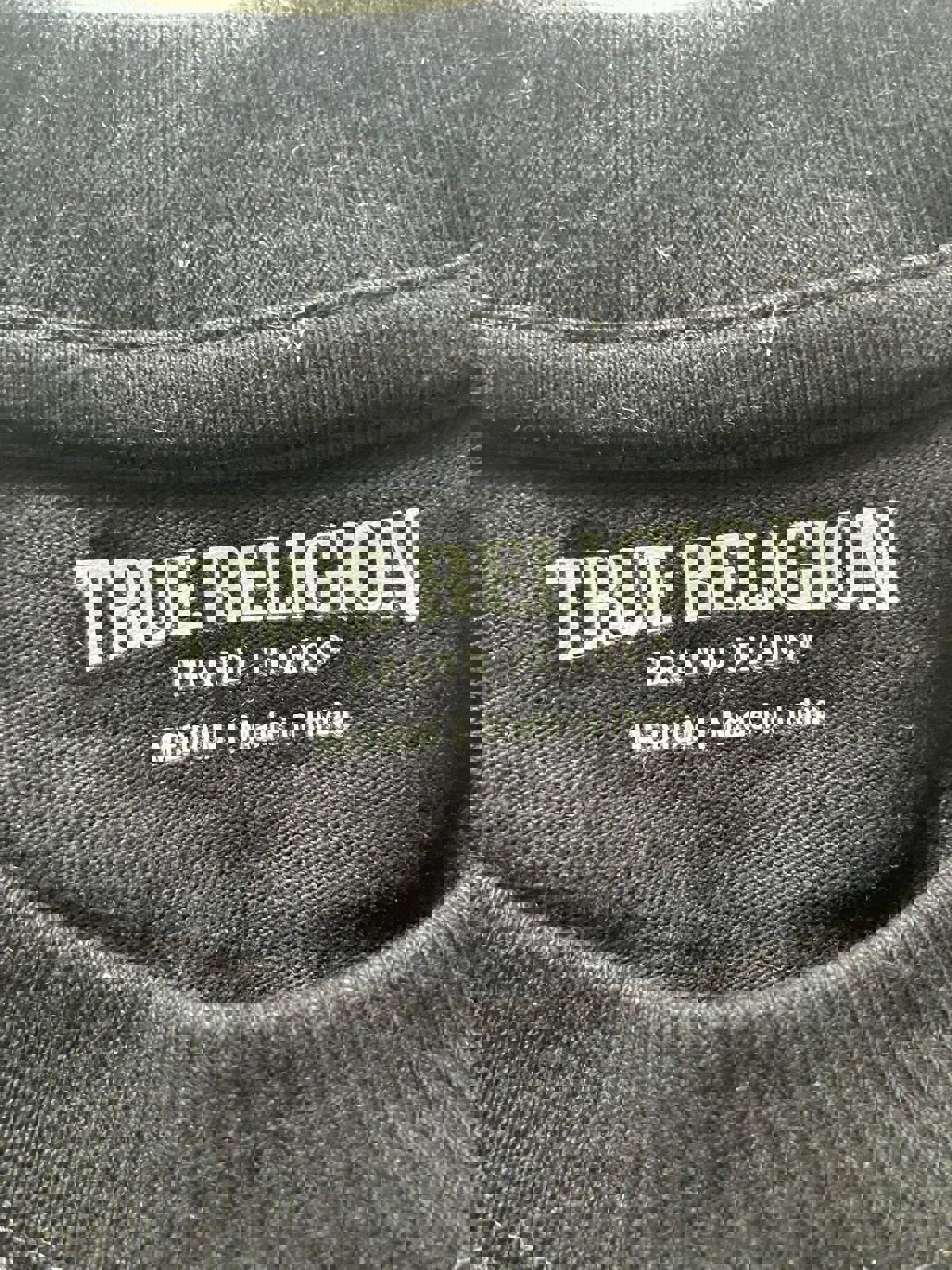 True Religion Men's Black Graphic T-Shirt Medium