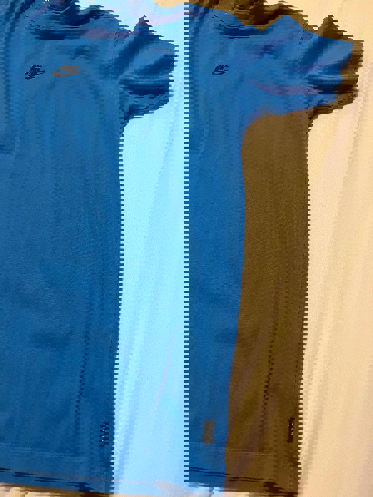 Nike The Nike Tee Loose Fit Blue T-Shirt - Men's Small