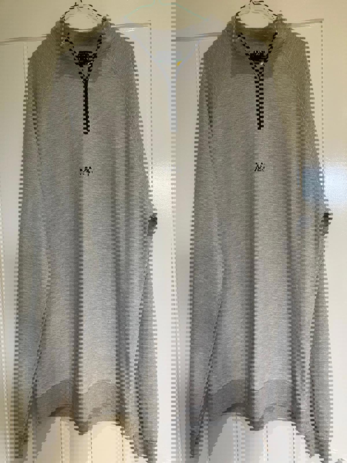 Cozy Grey Men's Sweatshirt XL by MAN