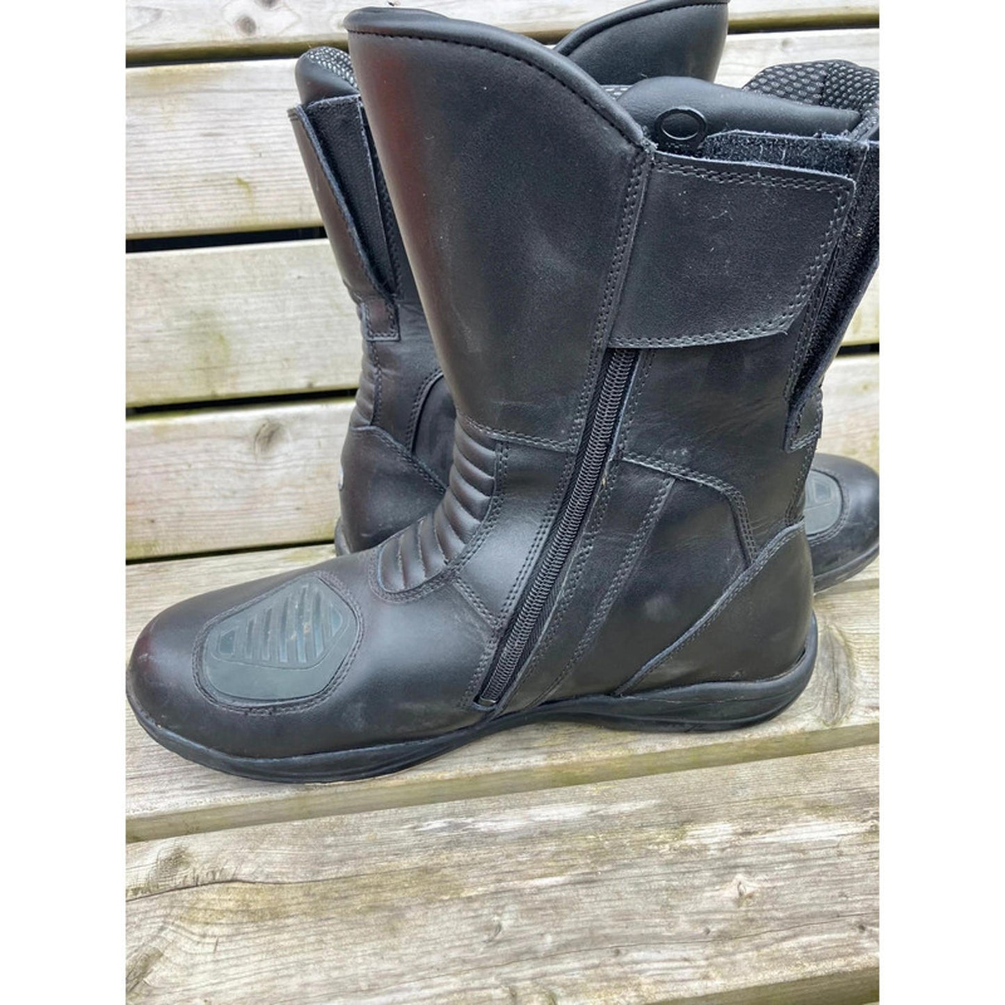 Richa Motorcycle Boots – Black Leather Touring Riding Biker Boots (Used)size 11