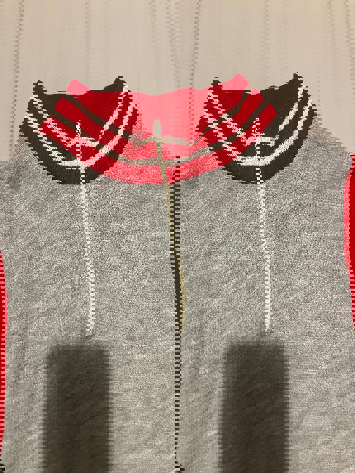 Stylish Vintage Men's Half-Zip Sweater with Red and Navy Stripes