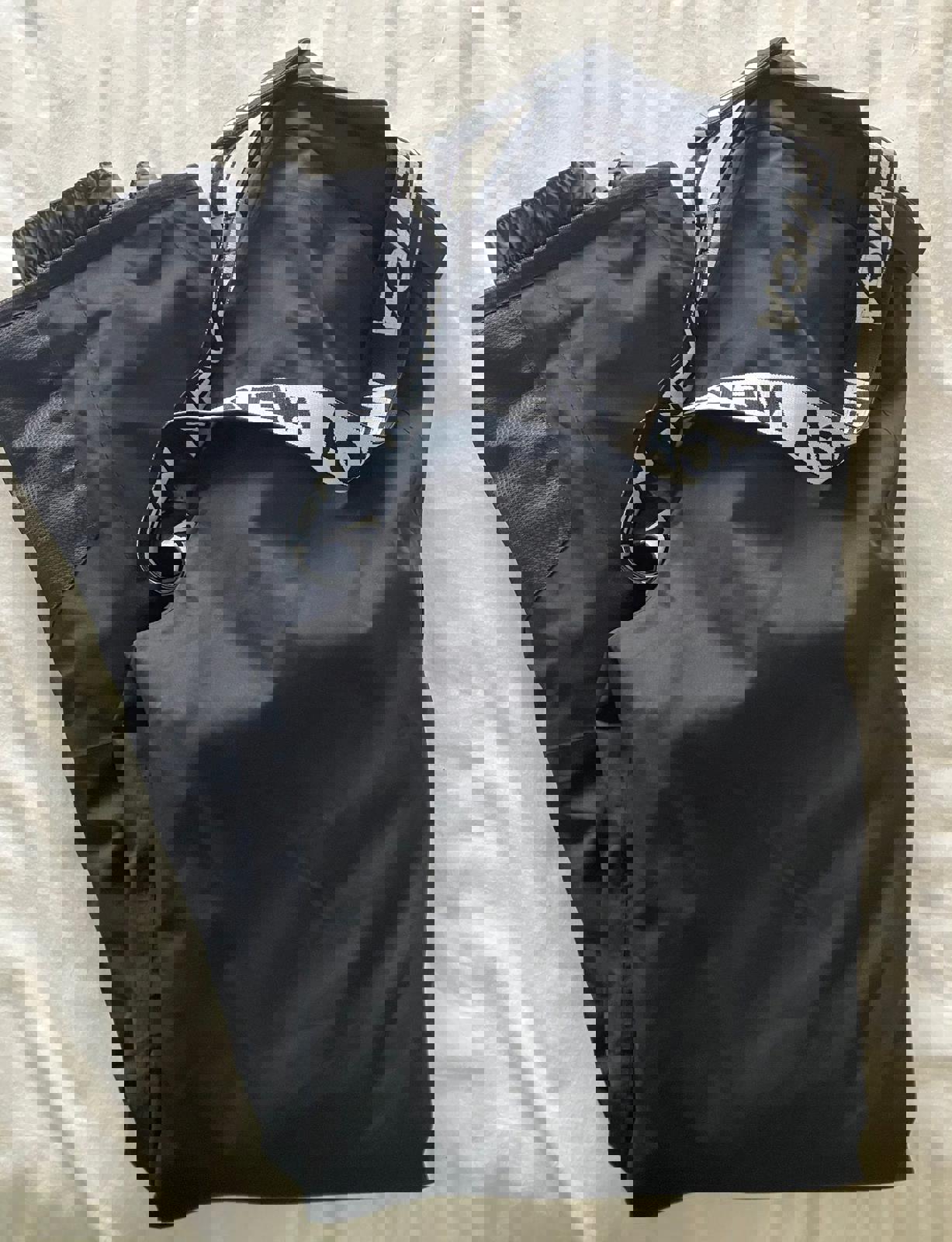 Nevica Waterproof Breathable Men's Ski Pants - Medium