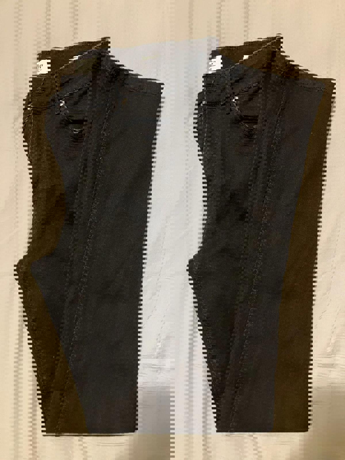 Black Men's Skinny Jeans - Classic and Comfortable