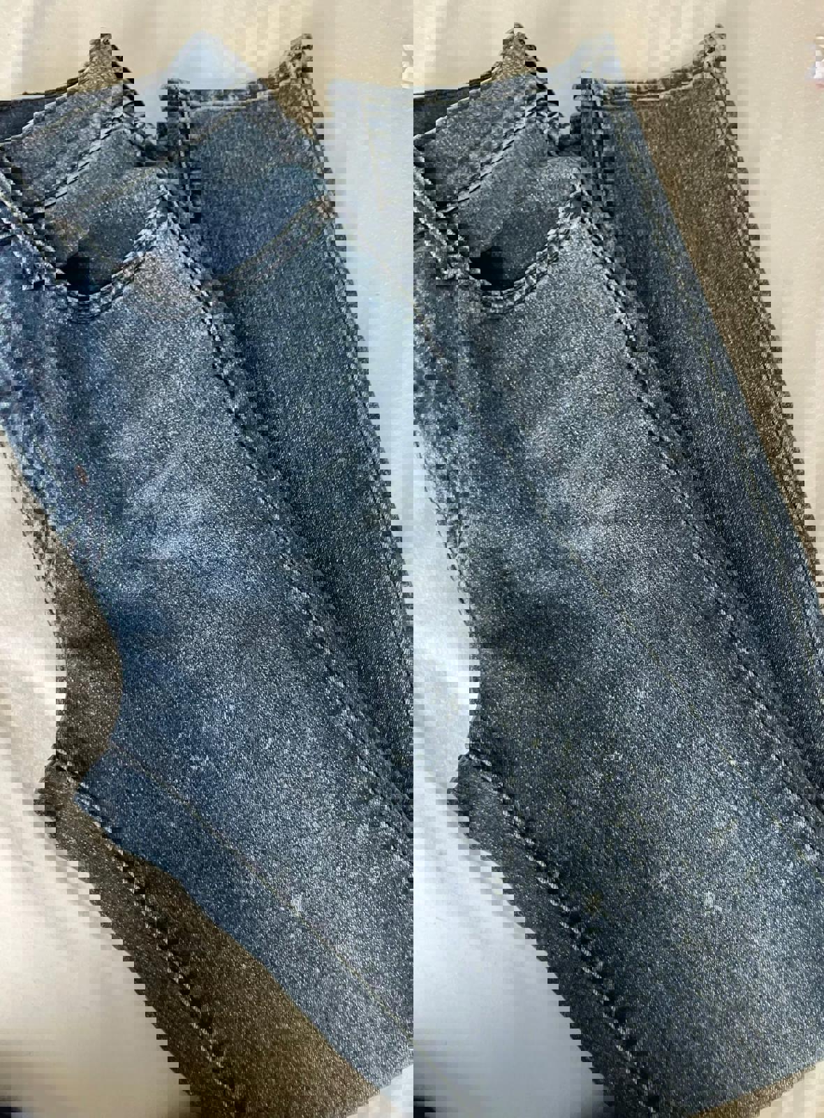 Levi's Classic Blue Denim Jeans - Men's Size W26 L30