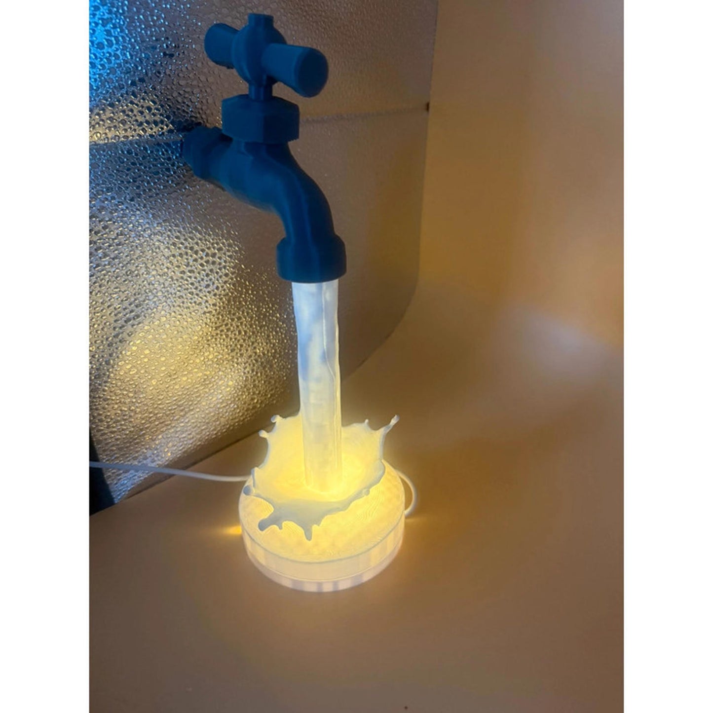 Handmade 3d printed floating tap illusion lamp | usb led mood light