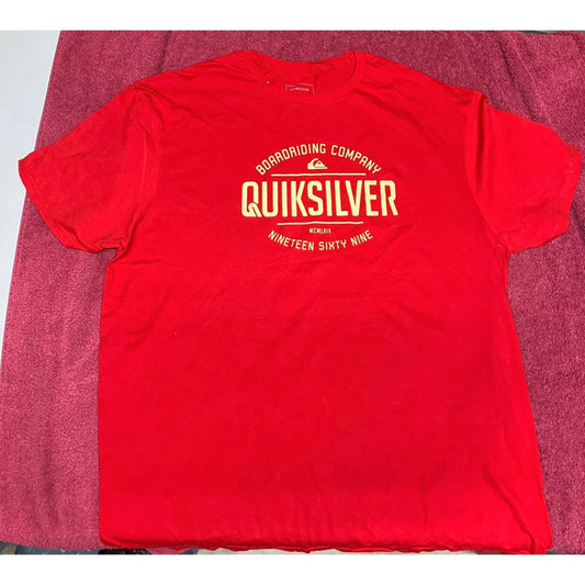 Quiksilver Red Graphic Logo T-Shirt – Size XL