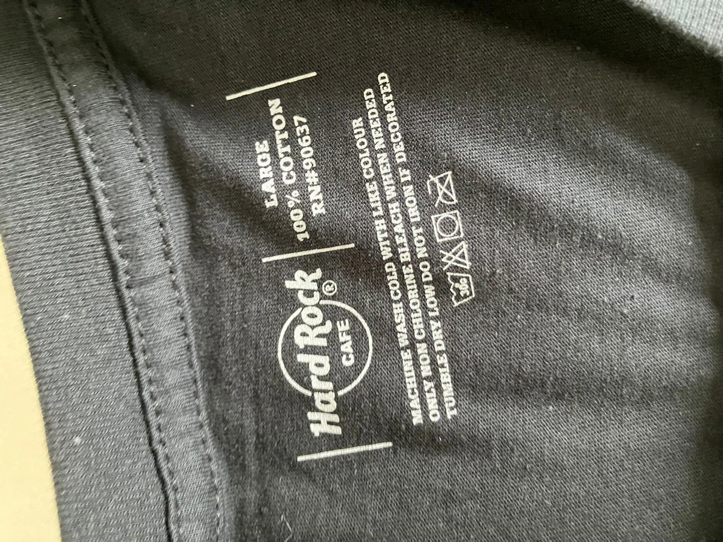 Hard Rock Cafe Men's Black Graphic T-Shirt Large