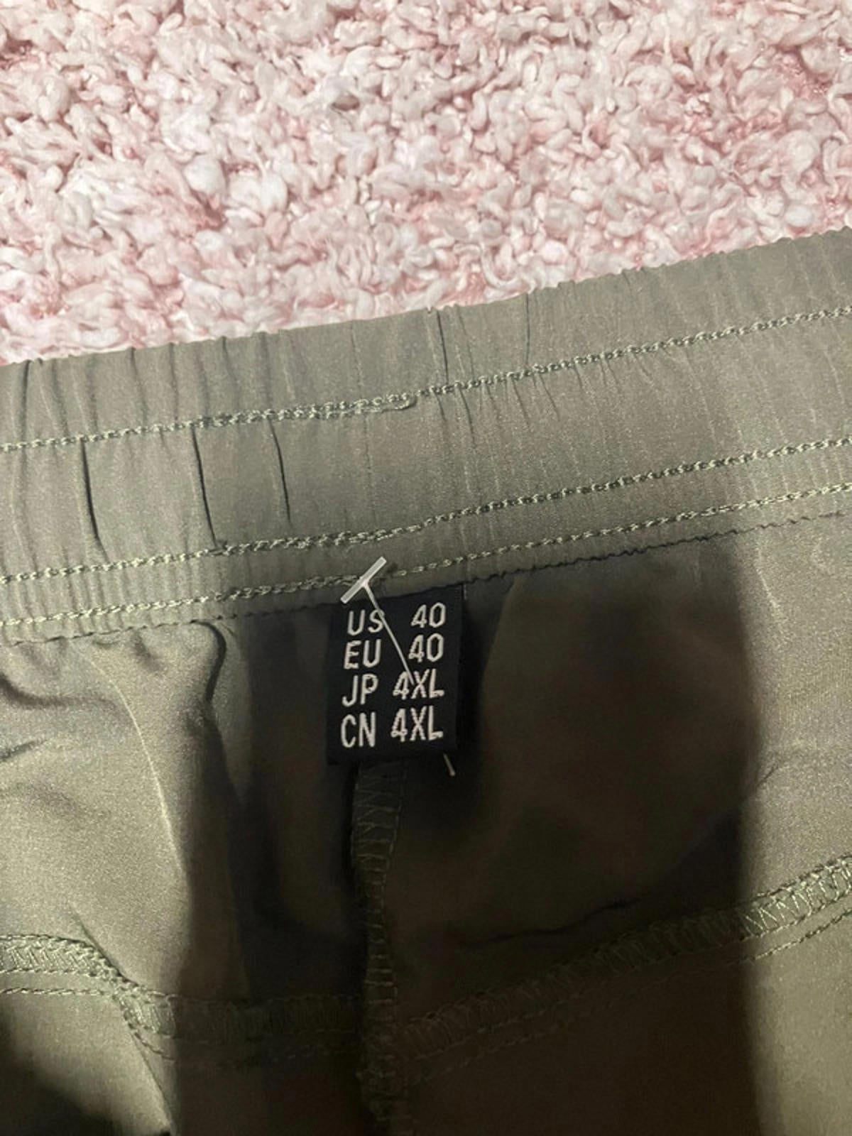 Dark Green Lightweight Track Pants / Joggers – Size EU 40 (4XL)