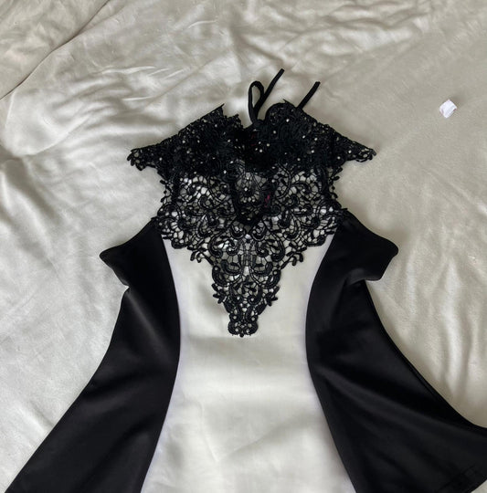 Elegant Black Lace Evening Dress