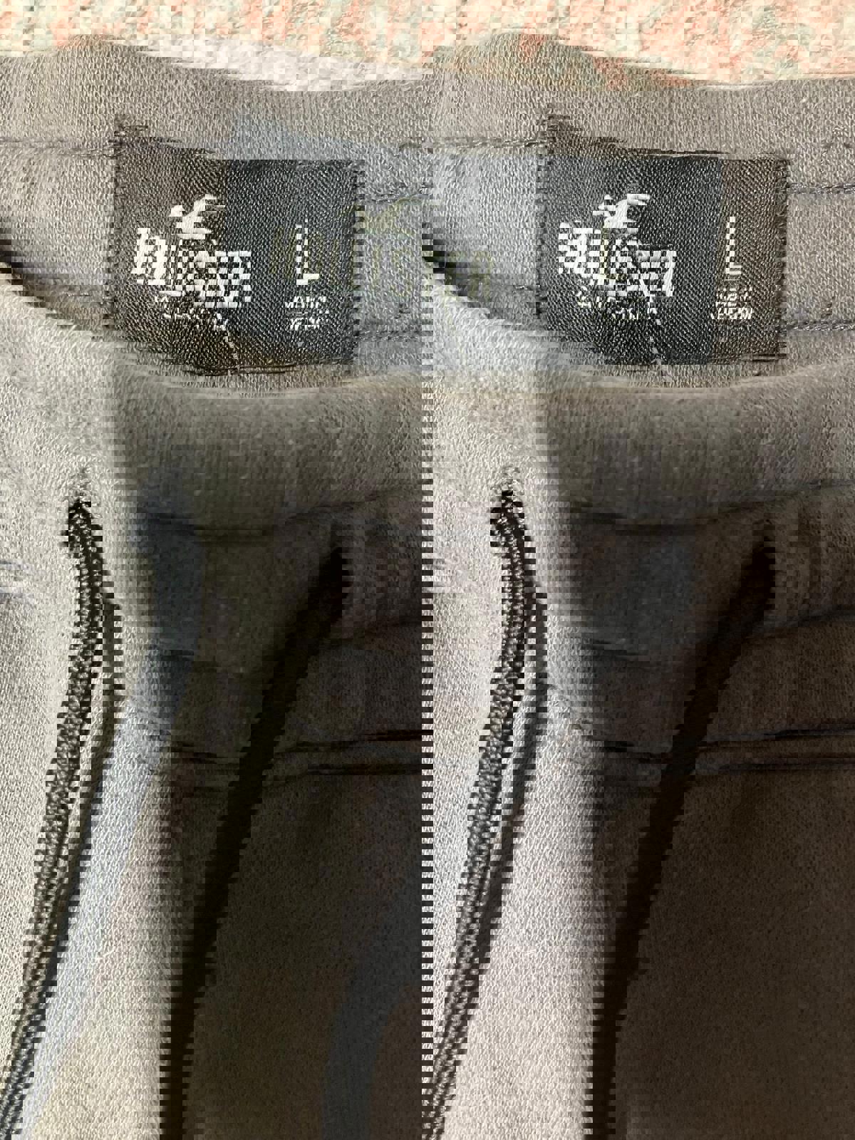 Hollister Men's Black Sweatpants Size L