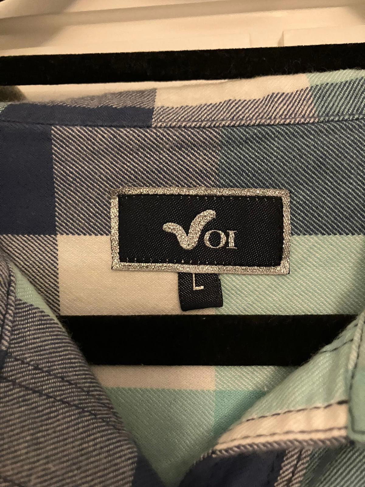 VOI Men's Casual Plaid Shirt with Hood