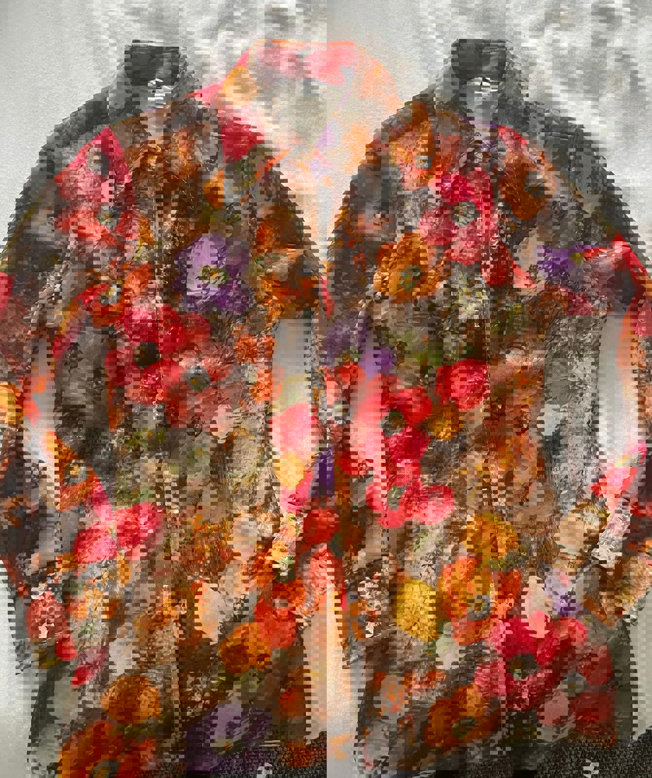 Vibrant Floral Print Women's Button-Up Blouse