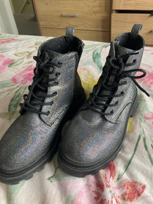 Sparkly “dm” style boots