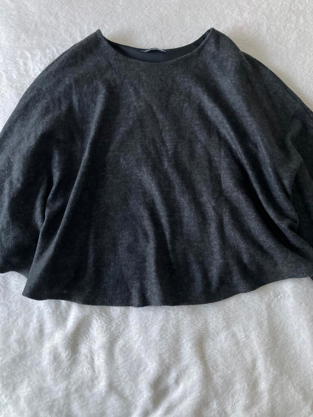 Zara Dark Grey Knit Top - Cozy and Versatile