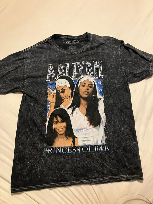 Aaliyah Princess of R&B Vintage Style Graphic T-Shirt