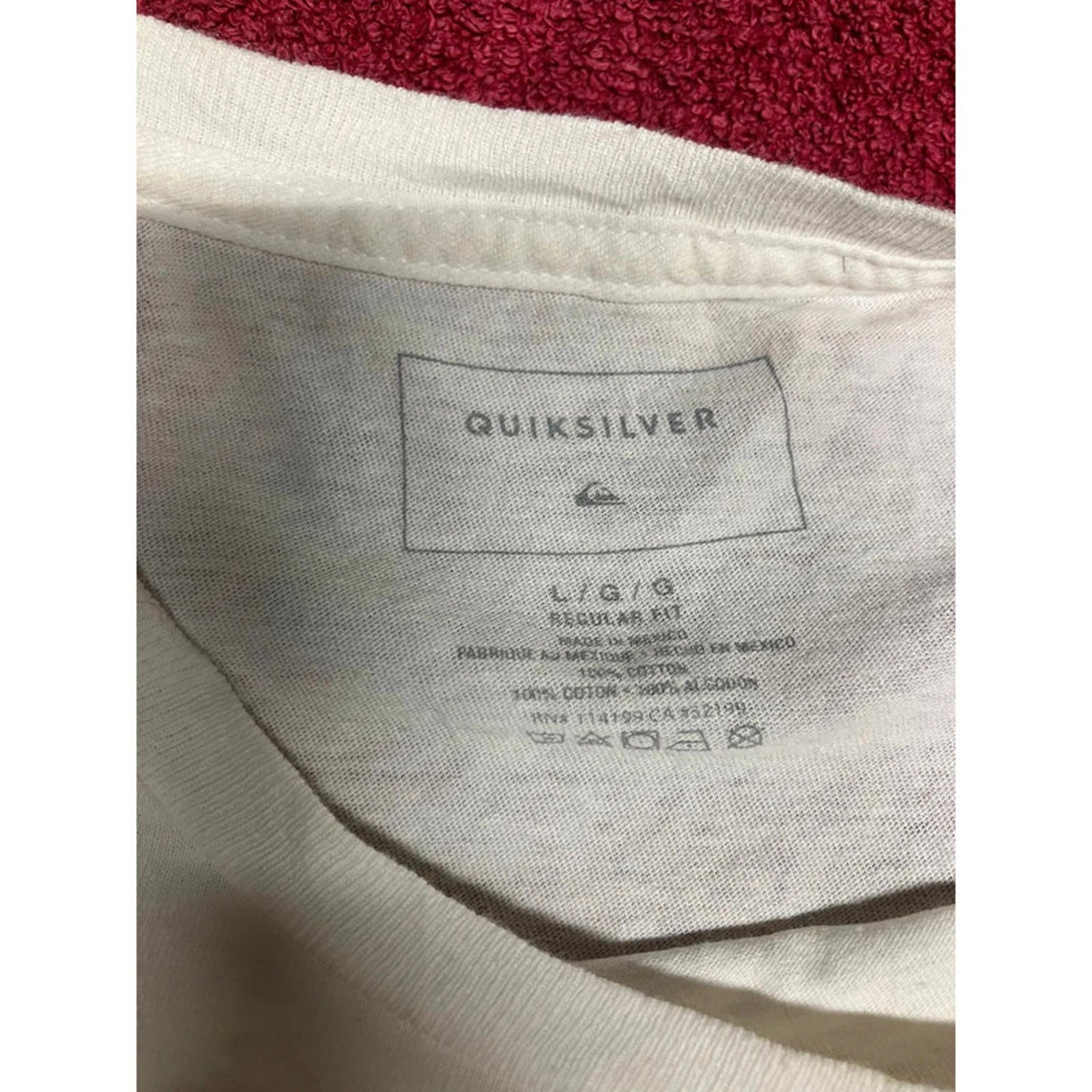 Quiksilver White Graphic T-Shirt – Men’s L