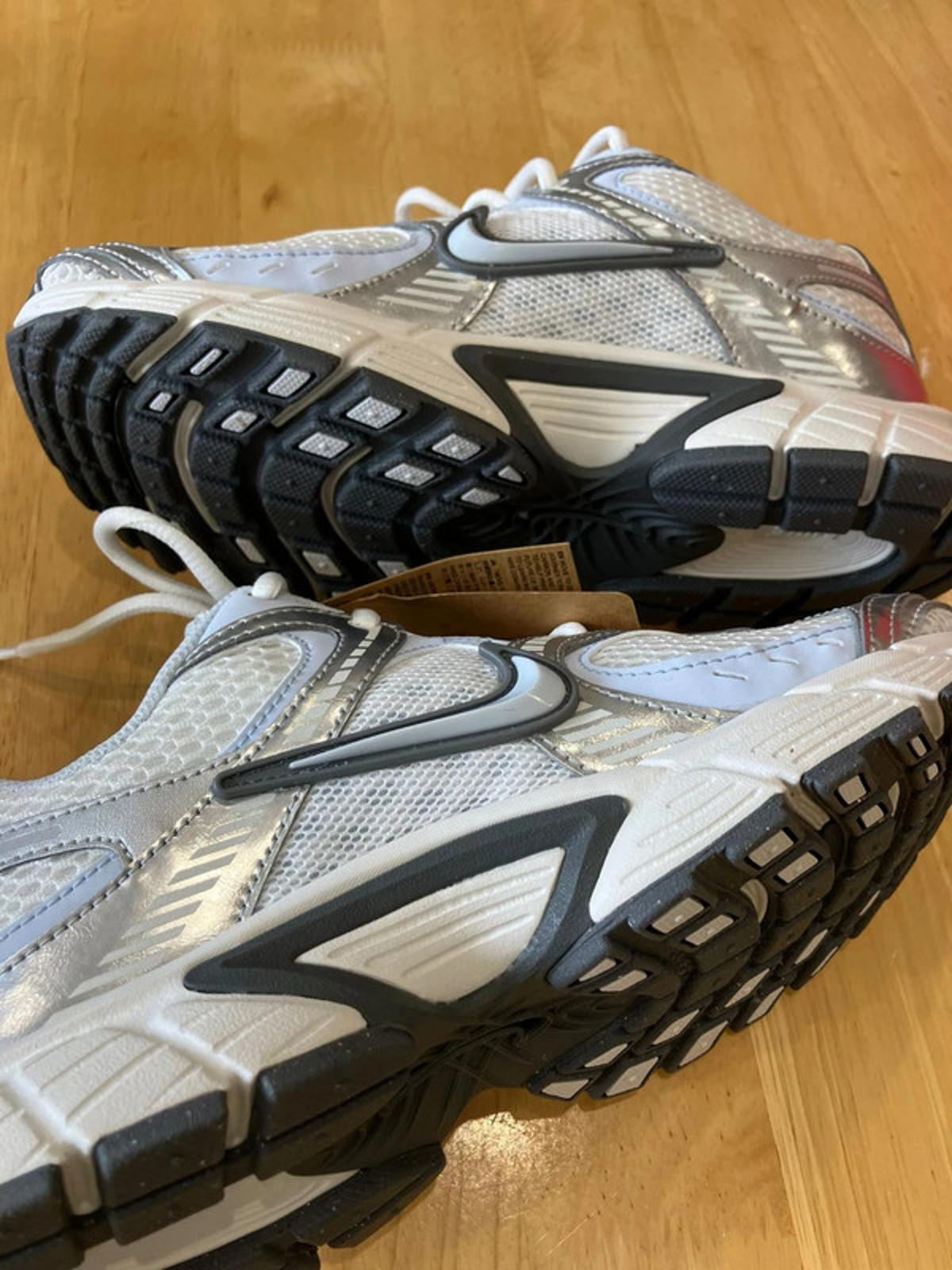 Nike Unisex Trainers with Recycled Content UK Size 4