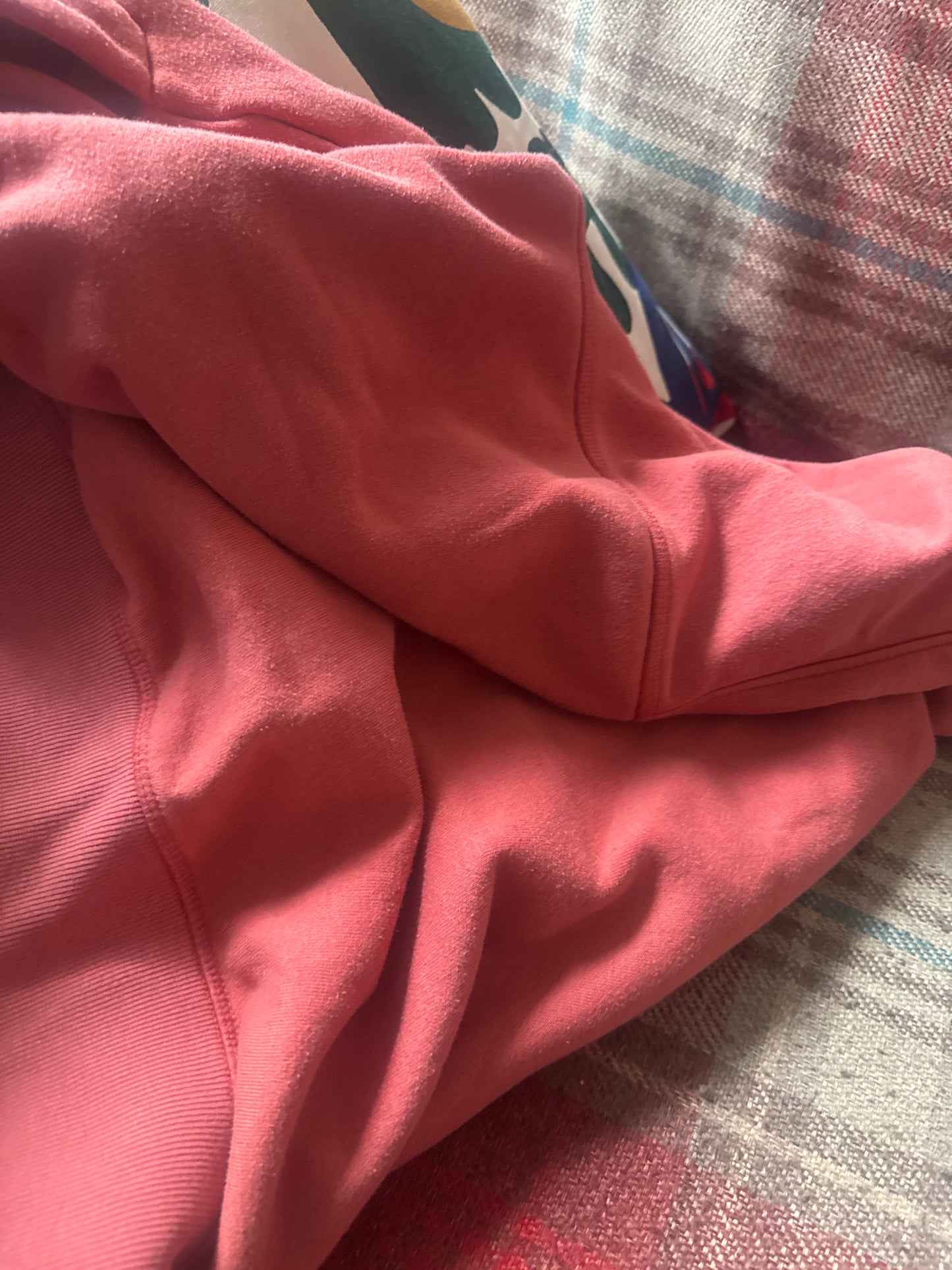 Coral Crewneck Sweatshirt Size S