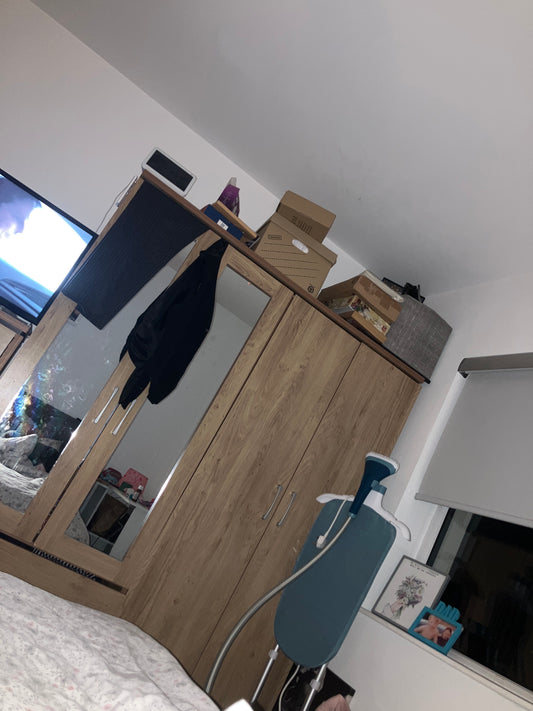 Light Oak 4-Door Wardrobe with Mirror Panels