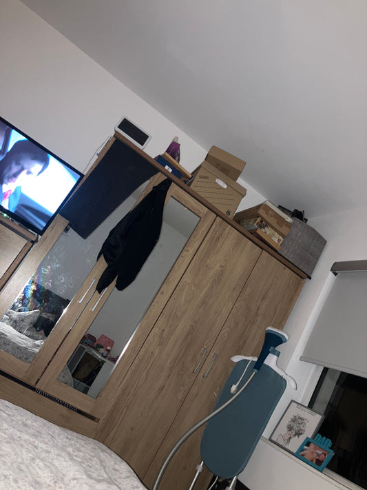 Light Oak 4-Door Wardrobe with Mirror Panels