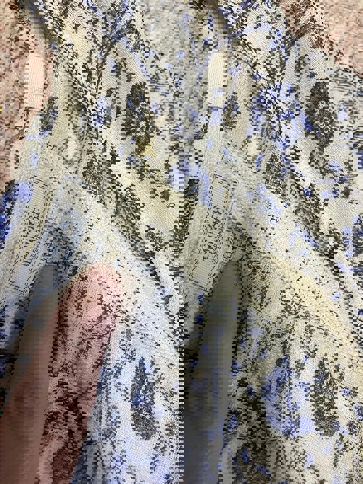 FatFace White & Blue Floral Sleeveless Blouse – Size 14